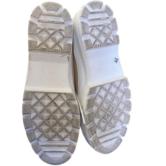 Sincerely Jules tan canvas sneakers with white rubber lug sole size 9 - Picture 8 of 9